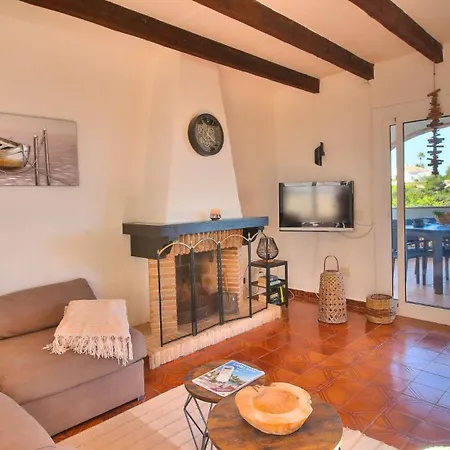 Marquesa Jm 6p By Carlosferien Villa *